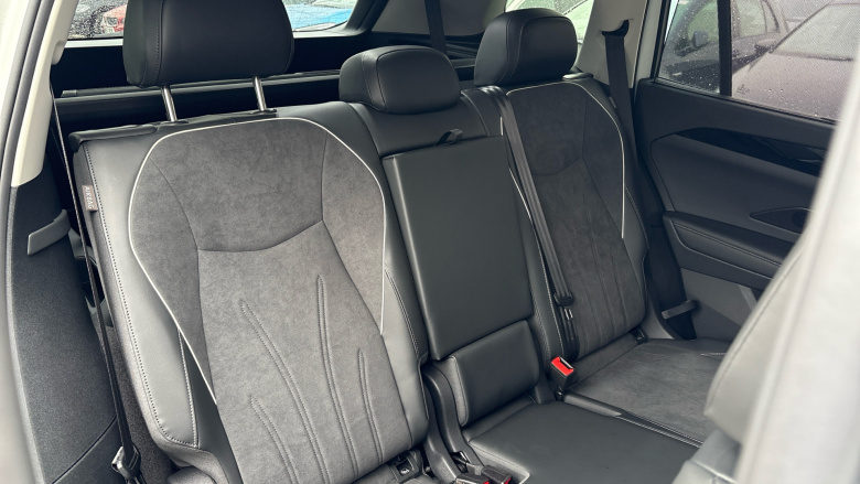 Volkswagen Tayron 2.0 TDI Elegance 5dr DSG7 [7 Seat] Diesel Estate